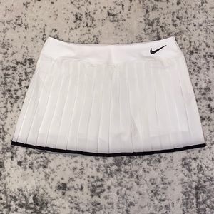 NikeCourt Victory Tennis Skort